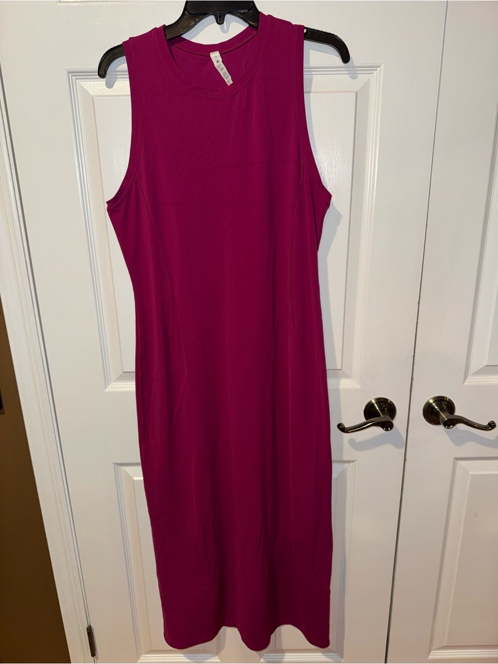 lululemon athletica Sleeveless Magenta Midi Dress